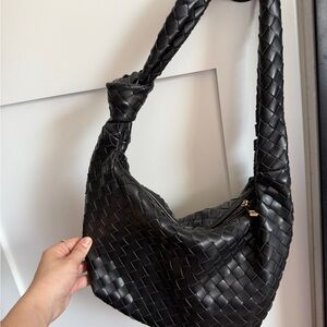 Universal Thread Black Woven Shoulder Bag